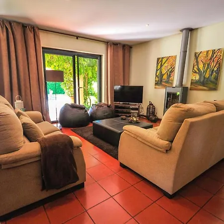 Floresta Villa *